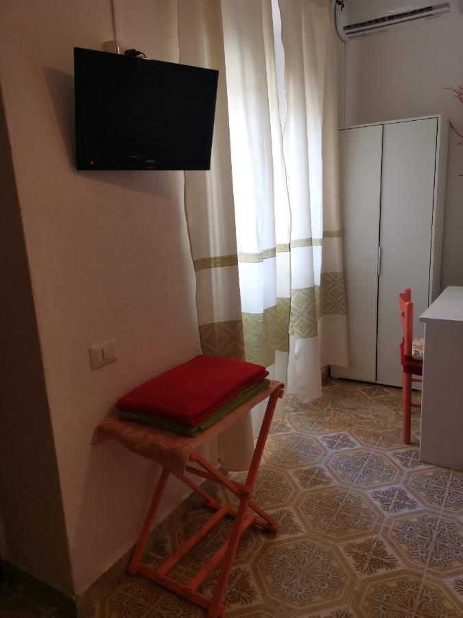 4 Stagioni Bed & Breakfast Villasimius Exterior photo